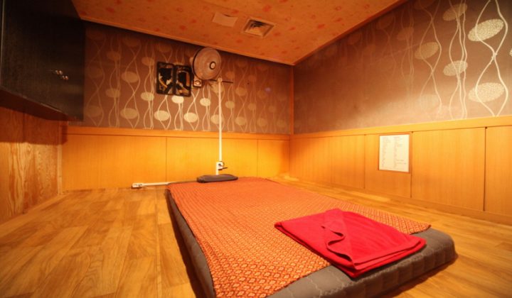 서울 강남구 24시간 수면가능 파타야 (논현) 실내 사진입니다.