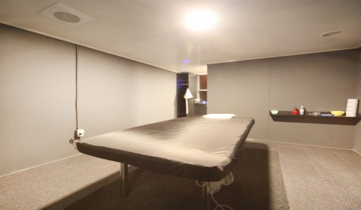 경기 수원시 권선구 마사지 219테라피 (금곡) 실내 사진입니다.