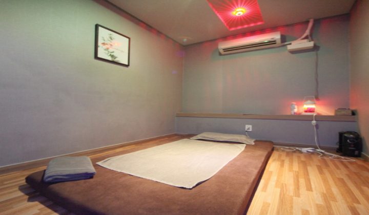 경기 수원시 영통구 로미로미 the 청담 (광교) 실내 사진입니다.