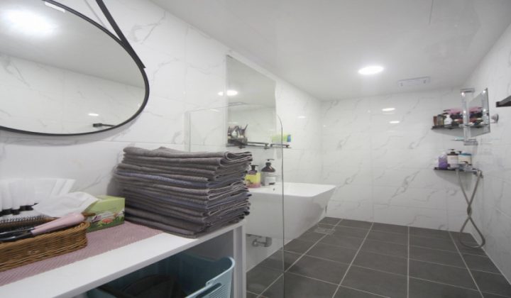 경기 수원시 영통구 로미로미 the 청담 (광교) 실내 사진입니다.