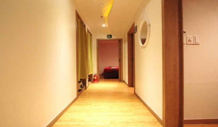 경기 수원시 팔달구 수면가능 명손풋샵 (수원역) 실내 사진입니다.