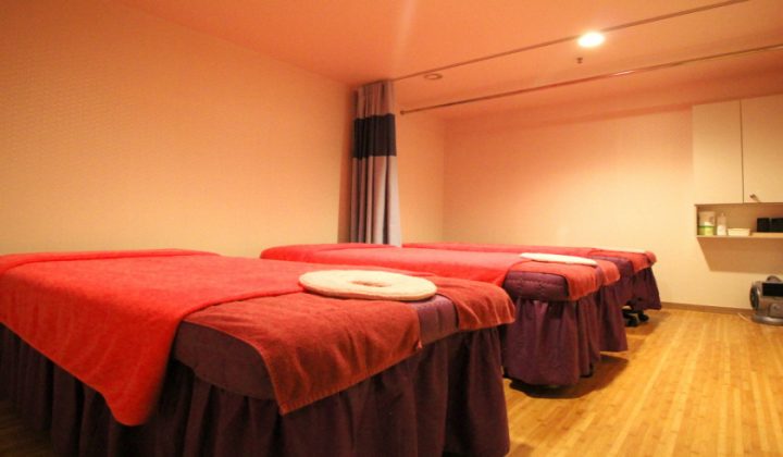 경기 수원시 팔달구 수면가능 명손풋샵 (수원역) 실내 사진입니다.