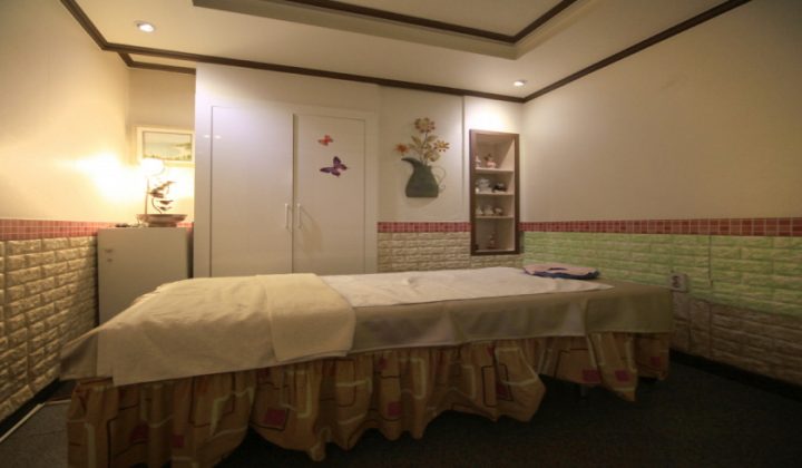 경기 고양시 일산동구 수면가능 엄지약손 (장항) 실내 사진입니다.