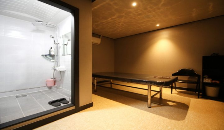 경기 용인시 기흥구 마사지 유홀릭스웨디시 (기흥) 실내 사진입니다.