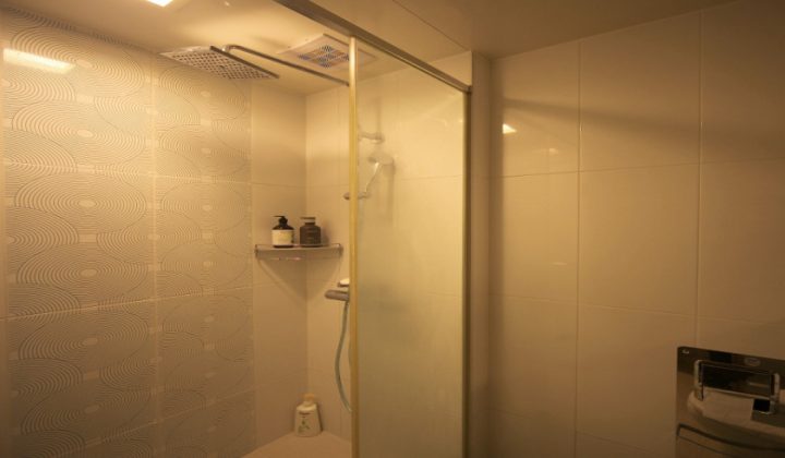 경기 수원시 영통구 마사지 지우스웨디시 (광교) 실내 사진입니다.