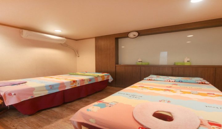 경기 광명시 수면가능 칭다오전신발관리 (광명사거리역) 실내 사진입니다.