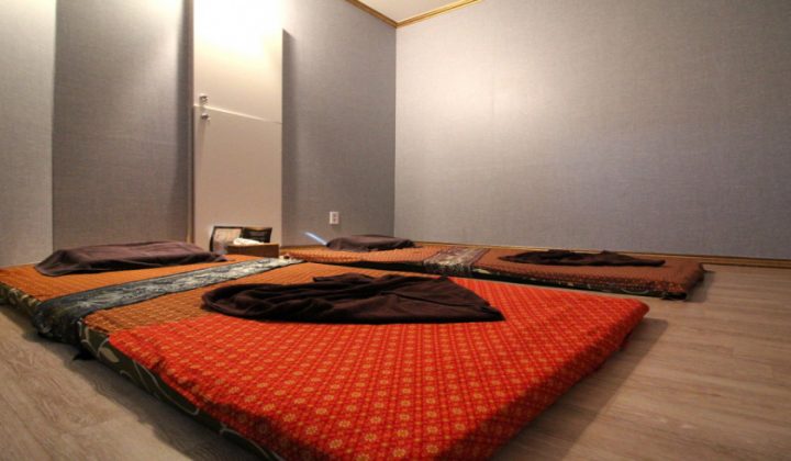 경기 수원시 권선구 수면가능 케어앤힐링 (호매실) 실내 사진입니다.