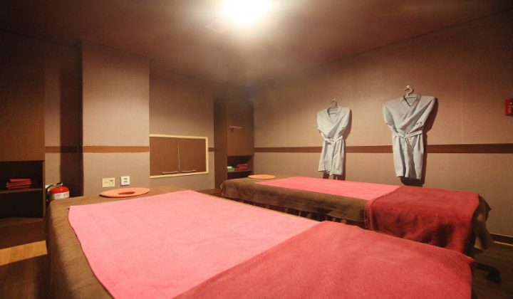 인천 부평구 24시간 수면가능 판다차이나풋샵 (산곡) 실내 사진입니다.
