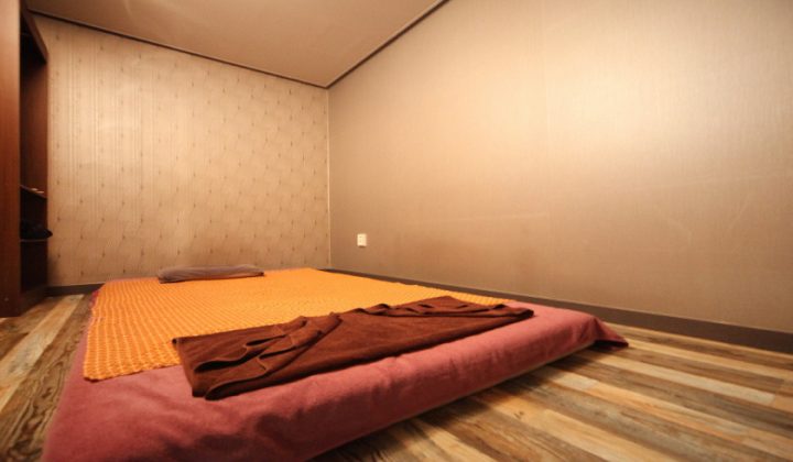 경기 안산시 단원구 수면가능 휴타이 (와동) 실내 사진입니다.