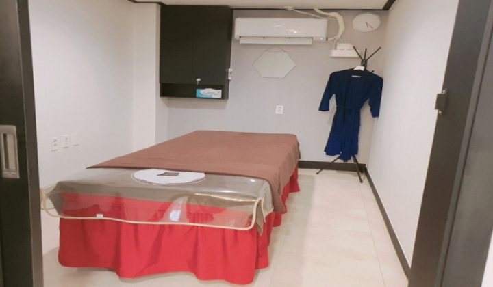 충남 천안시 서북구 마사지 수면가능 로미로미 금손테라피 (두정) 실내 사진입니다.