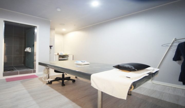 충남 천안시 서북구 마사지 나인테라피 (불당) 실내 사진입니다.