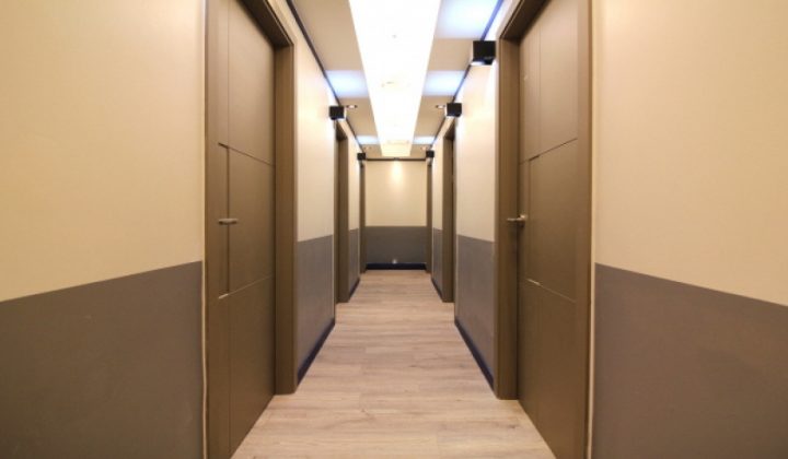 충남 천안시 서북구 마사지 수면가능 라바나 (성정) 실내 사진입니다.