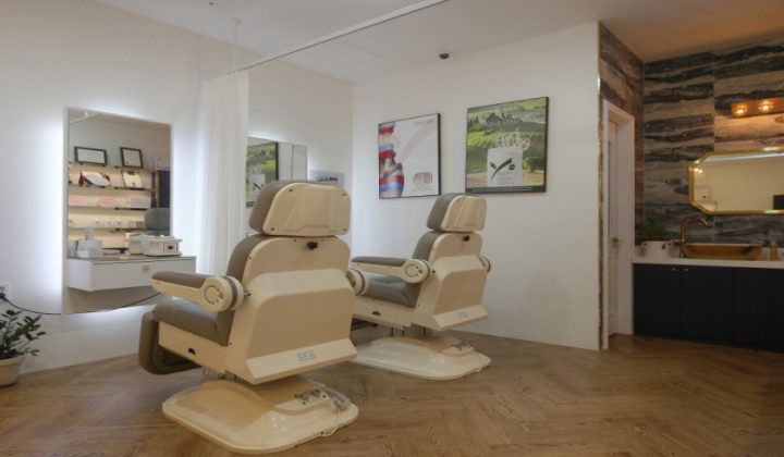 경기 성남시 분당구 왁싱 라이콘스파에센셜블랑레니왁싱 (정자역) 실내 사진입니다.