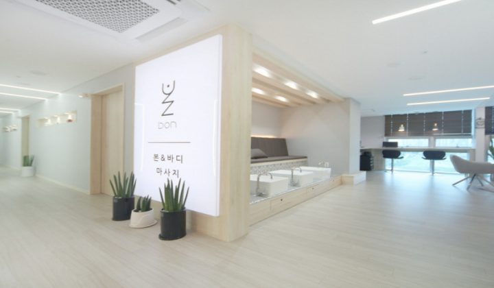 충남 아산시 수면가능 본앤바디 (천안아산역) 실내 사진입니다.