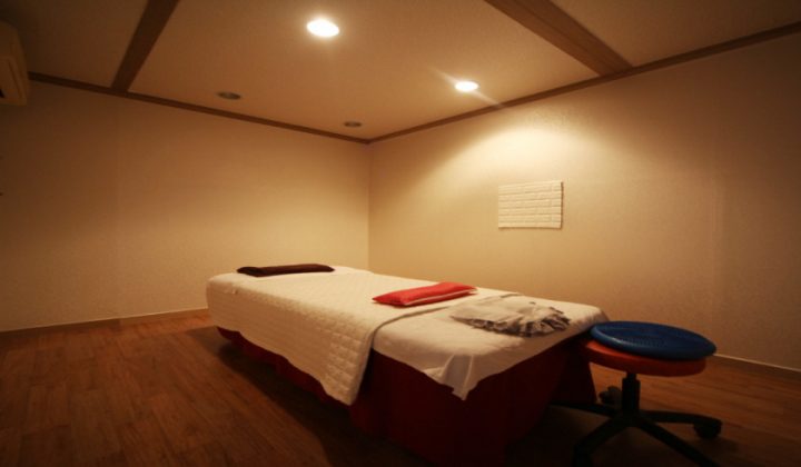 충남 천안시 서북구 수면가능 자금성황실테라피 (성정) 실내 사진입니다.