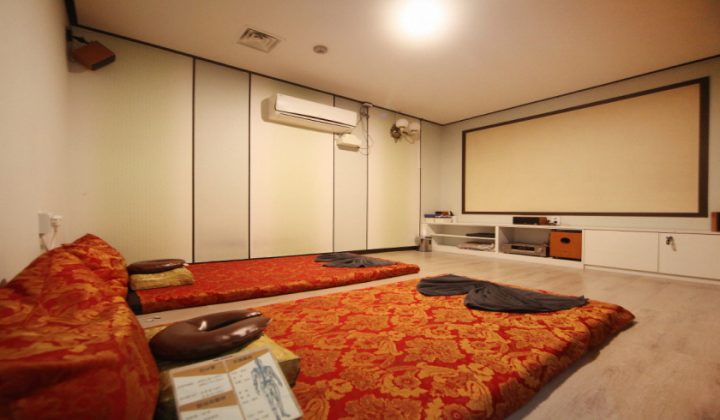 대전 유성구 24시간 수면가능 팝콘DVD타이 (둔산) 실내 사진입니다.