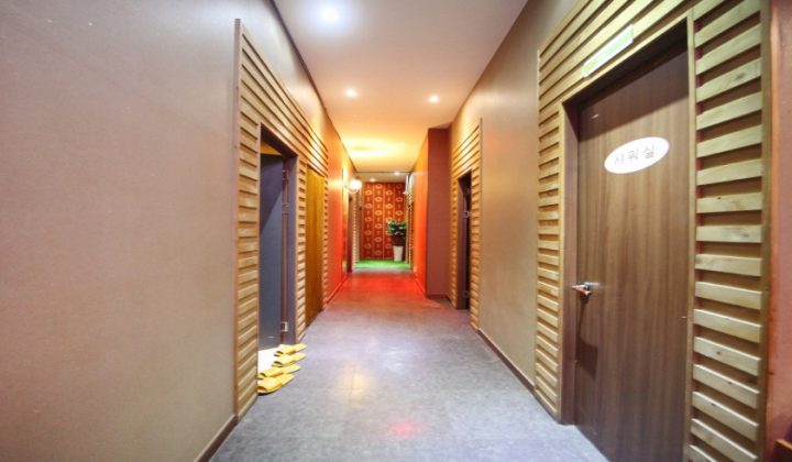 대전 유성구 마사지 풀인원스웨디시 (둔산) 실내 사진입니다.