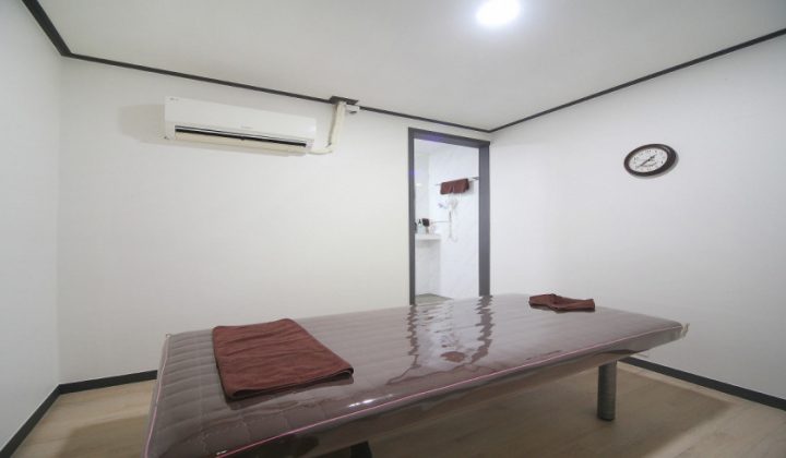 경남 창원시 마산회원구 마사지 명가테라피 (마산합성) 실내 사진입니다.