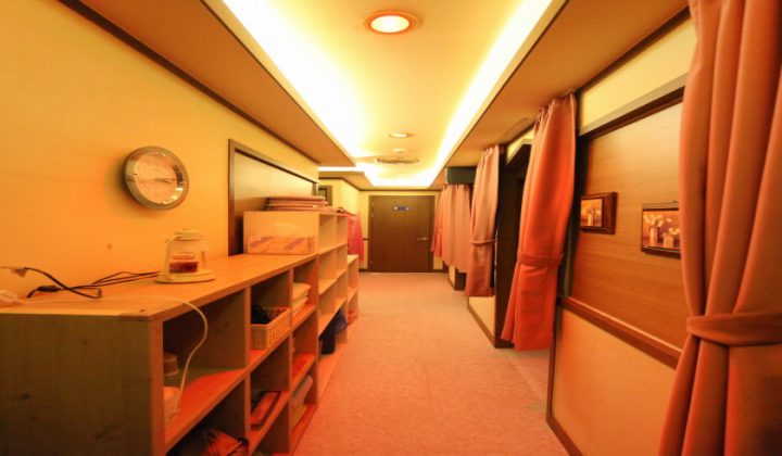 충남 아산시 마사지 24시간 휴아로마 (응봉) 실내 사진입니다.