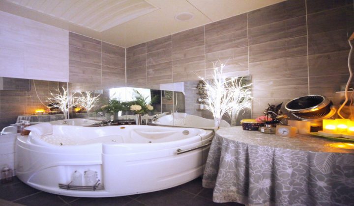 경기 남양주시 마사지 로미로미 샤넬테라피 (평내호평역) 실내 사진입니다.